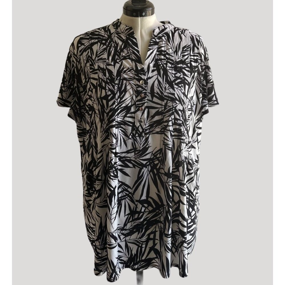 Cocomo Woman Black & White Leaf Print Blouse 2X SKU C3005